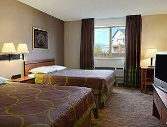Super 8 By Wyndham Colorado Springs Airport Motell Exteriör bild